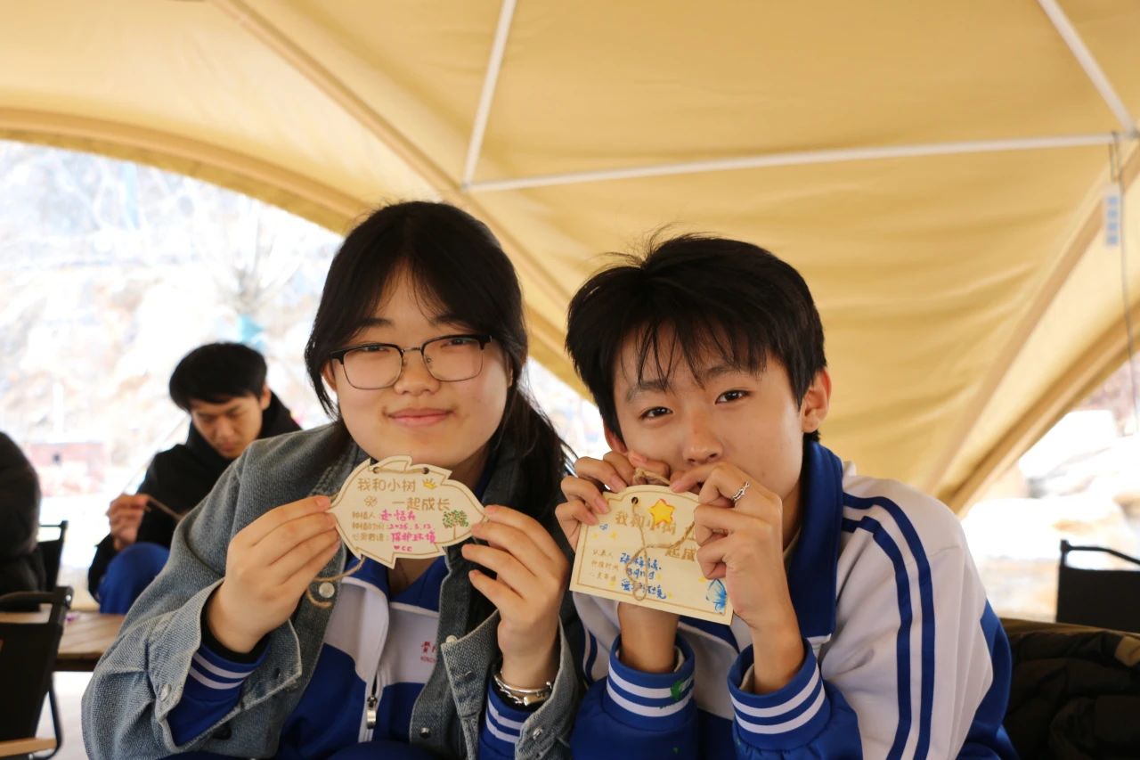 a08b2b45e0b87bbb7e10238100a6e15a.jpg